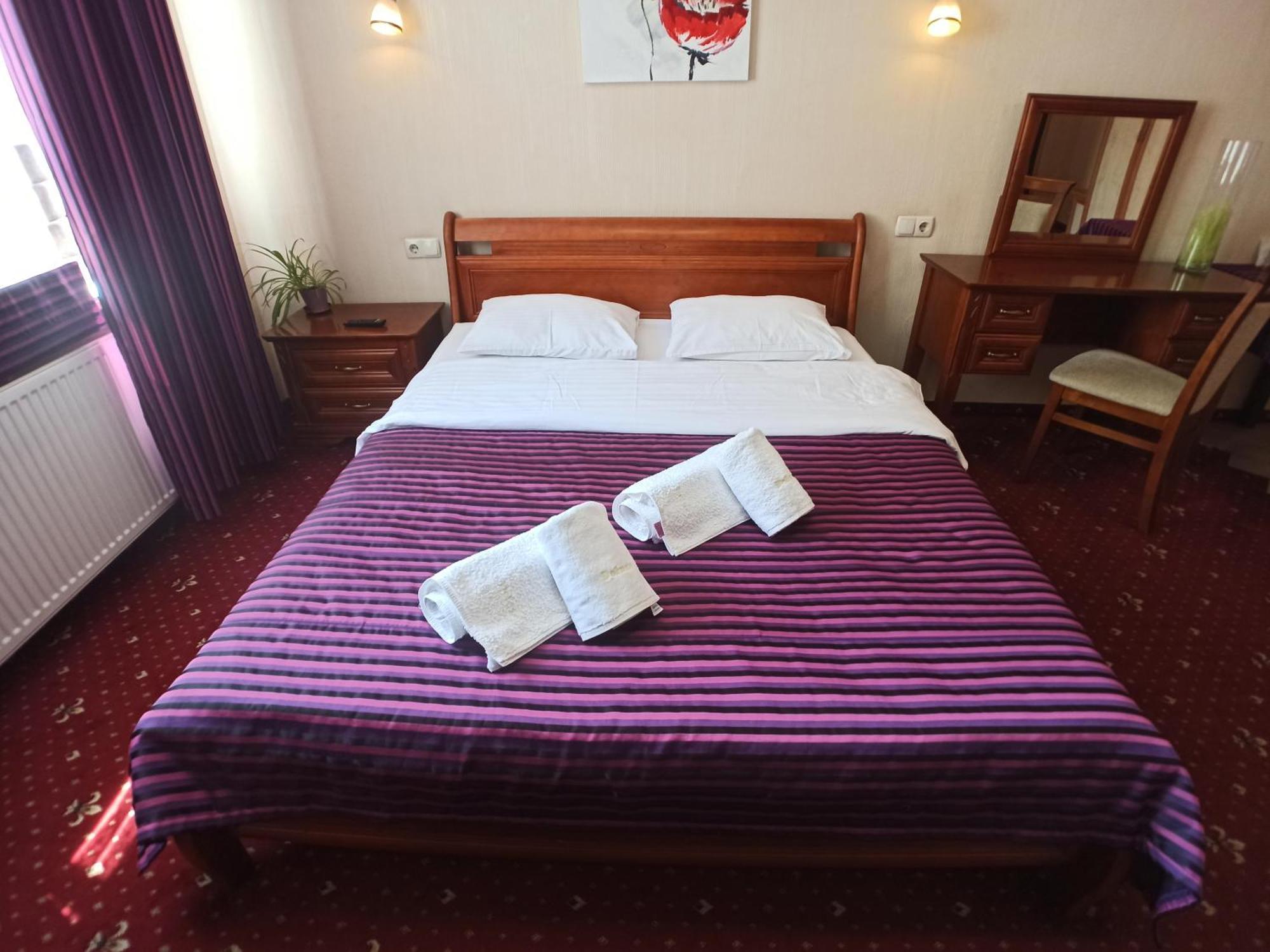 Apartments Deluxe Ivano-Frankivsk Rum bild